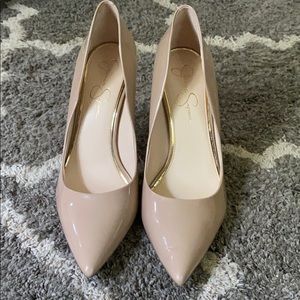 Jessica Simpson Cream Pointy Toed Heels 12